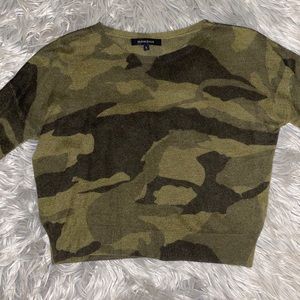 CROPPED camo sweater